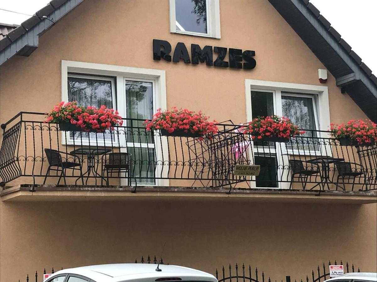 Ramzes Lägenhet Niechorze Exteriör bild